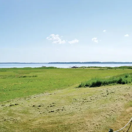 Three-bedroom Holiday In Holiday home *