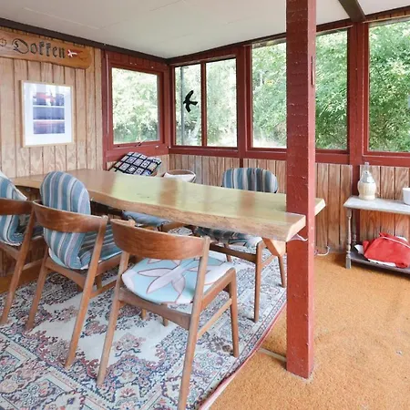 Three-bedroom Holiday In